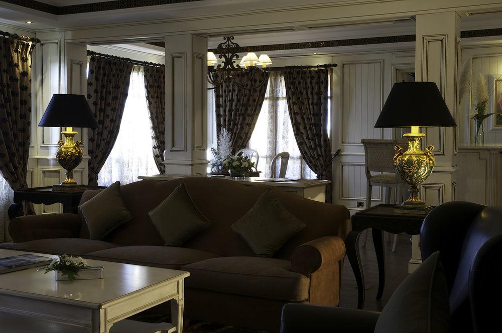 Michlifen Resort & Golf Ifrane  Esterno foto The interior of the hotel