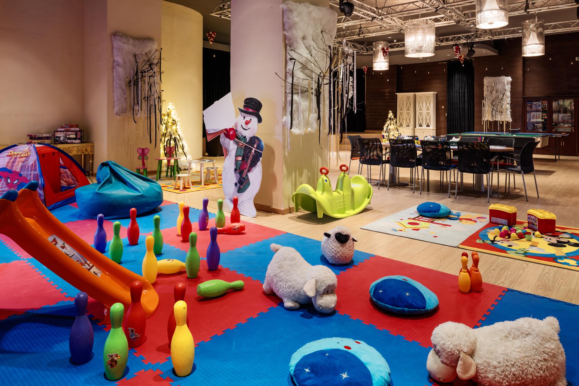 Michlifen Resort & Golf Ifrane  Esterno foto The Kids Club at the Fairmont Dubai