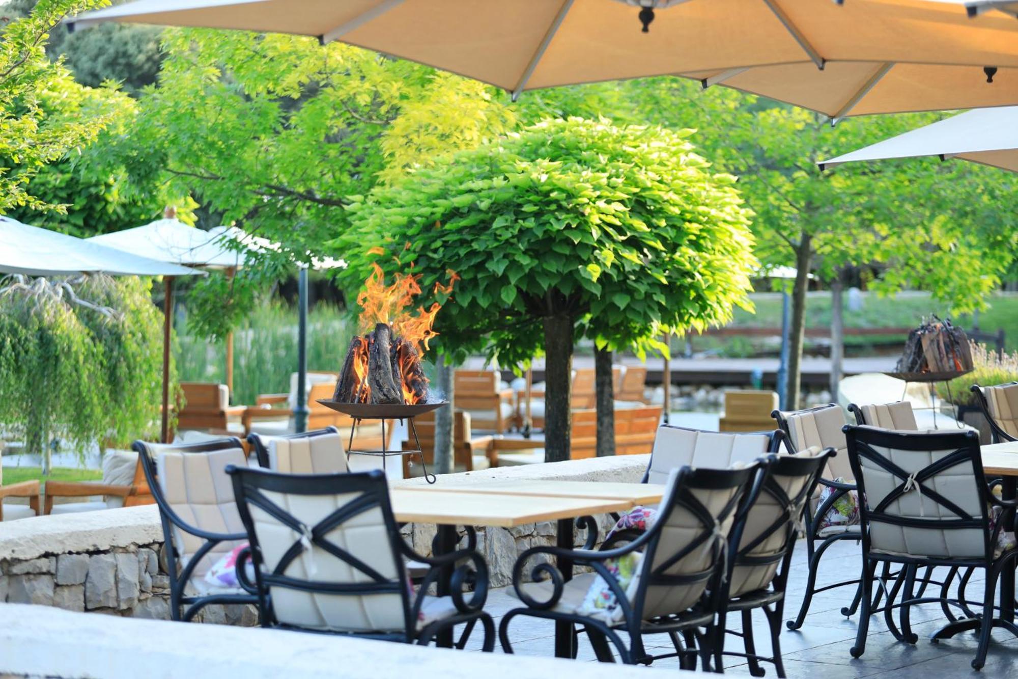 Michlifen Resort & Golf Ifrane  Esterno foto The restaurant