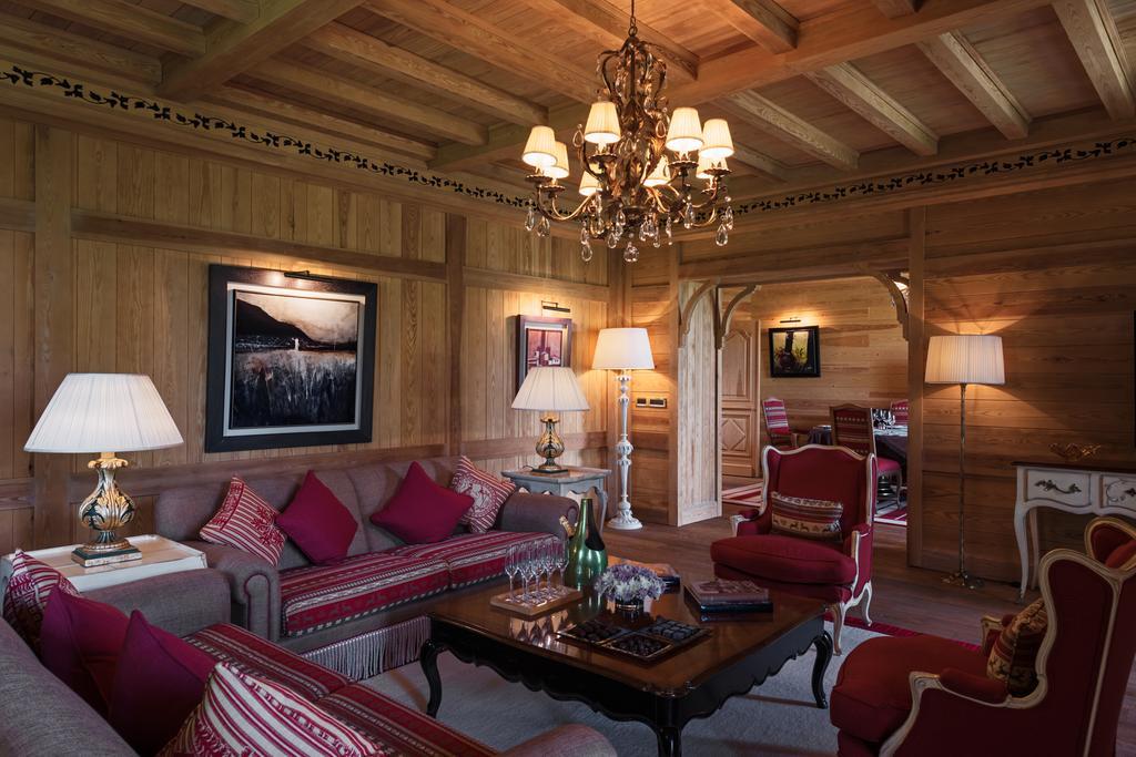 Michlifen Resort & Golf Ifrane  Esterno foto A suite at the Hotel de Crillon